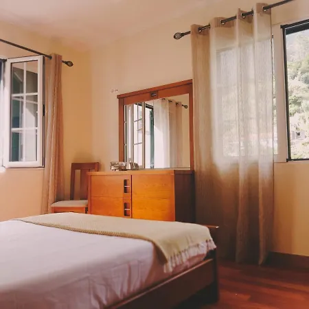 בית נופש Tranquil Retreat In Sao Vicente Senhora do Rosário