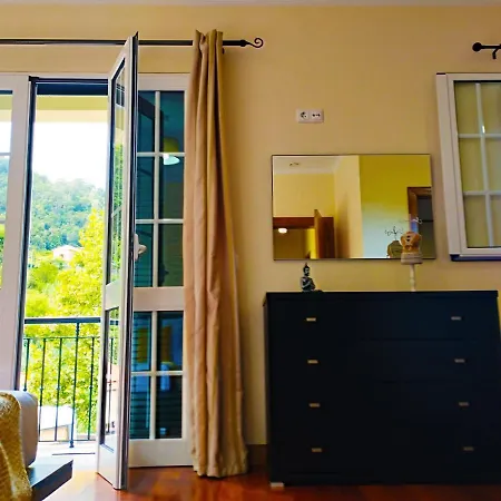 Tranquil Retreat In Sao Vicente בית נופש